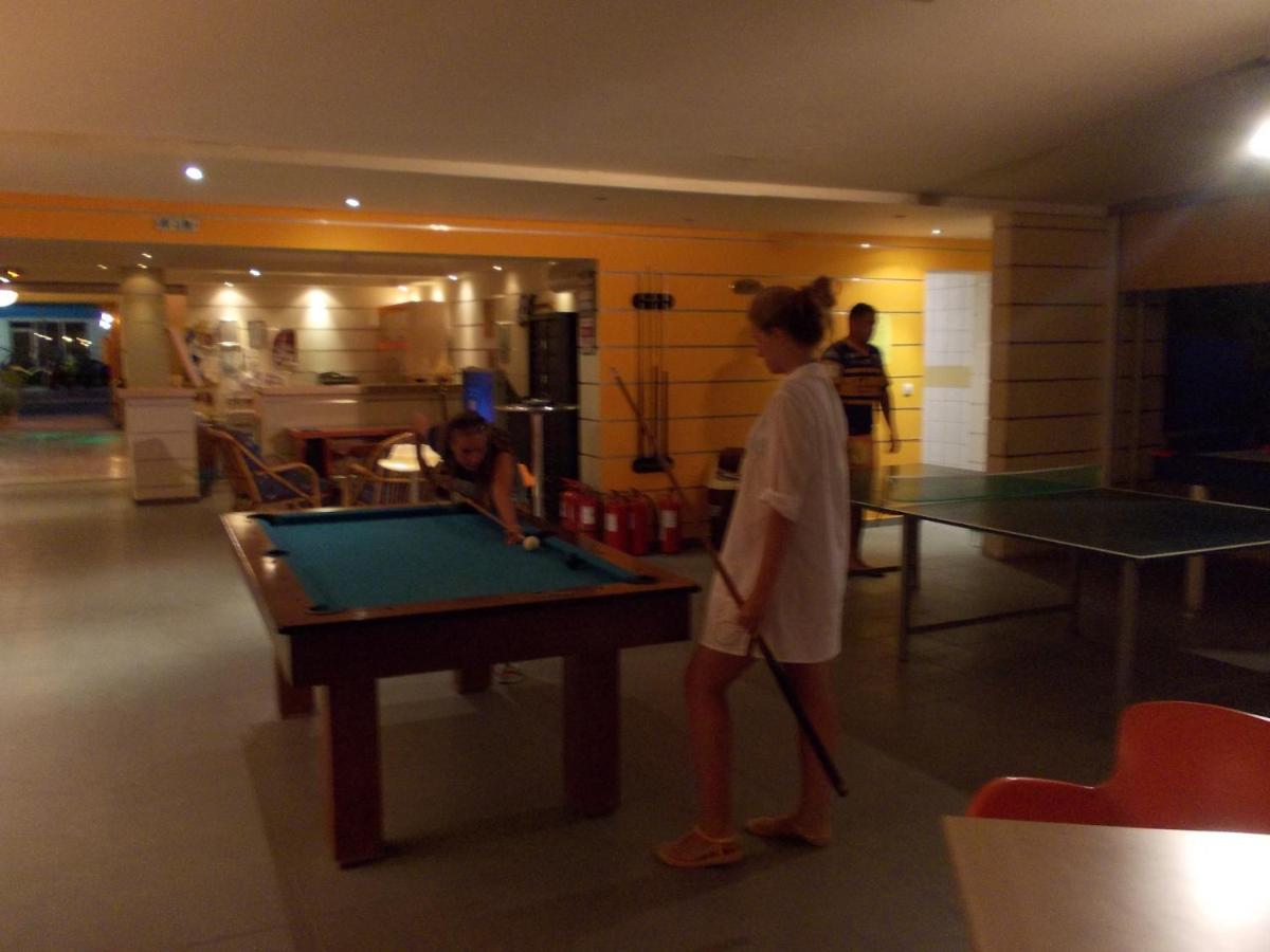 Hotel Kavos Central *